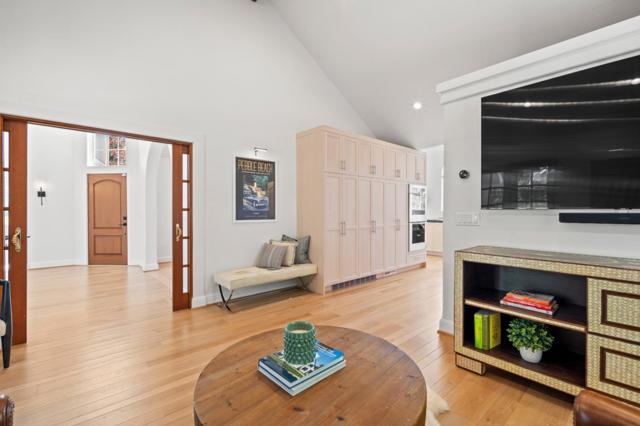4167 Sunset Lane, Pebble Beach CA: https://media.crmls.org/mediaz/a4c6ac6b-42fc-45b1-a9f7-f517f35ab2b7.jpg