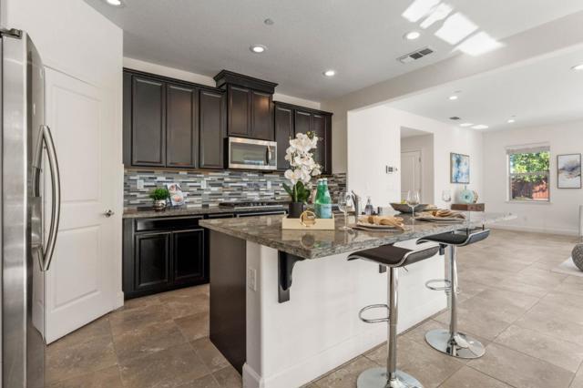 714 Sullivan Way, Gilroy CA: https://media.crmls.org/mediaz/a4c6e945-483f-462d-a917-fe3d1cf21c3c.jpg