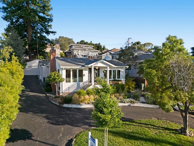 509 Madera Drive, San Mateo CA: https://media.crmls.org/mediaz/a4c7651c-621b-4342-843e-1b38ba08758a.jpg