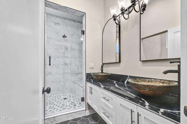 Detail Gallery Image 24 of 40 For 3933 Glenalbyn Dr, Mount Washington,  CA 90065 - 4 Beds | 4 Baths