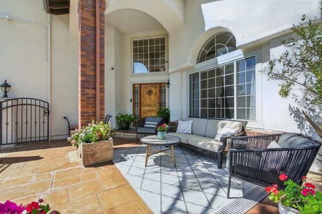 4252 Merlot Court, San Jose CA: https://media.crmls.org/mediaz/a4cb01e8-118a-4b19-86bc-58cfbe87e86c.jpg