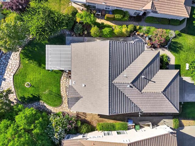 337 Upton Pyne Dr, Brentwood CA: https://media.crmls.org/mediaz/a4cb7c42-b6d0-43b0-a5f9-81084f19d467.jpg