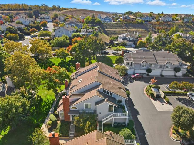 2512 Yerba Hills Court, San Jose CA: https://media.crmls.org/mediaz/a4cd55da-28be-44fe-9ad5-d4e01dae674a.jpg