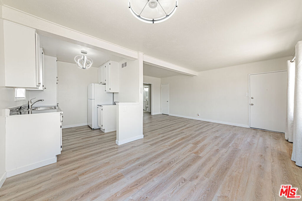 MLS #26855979 image #2