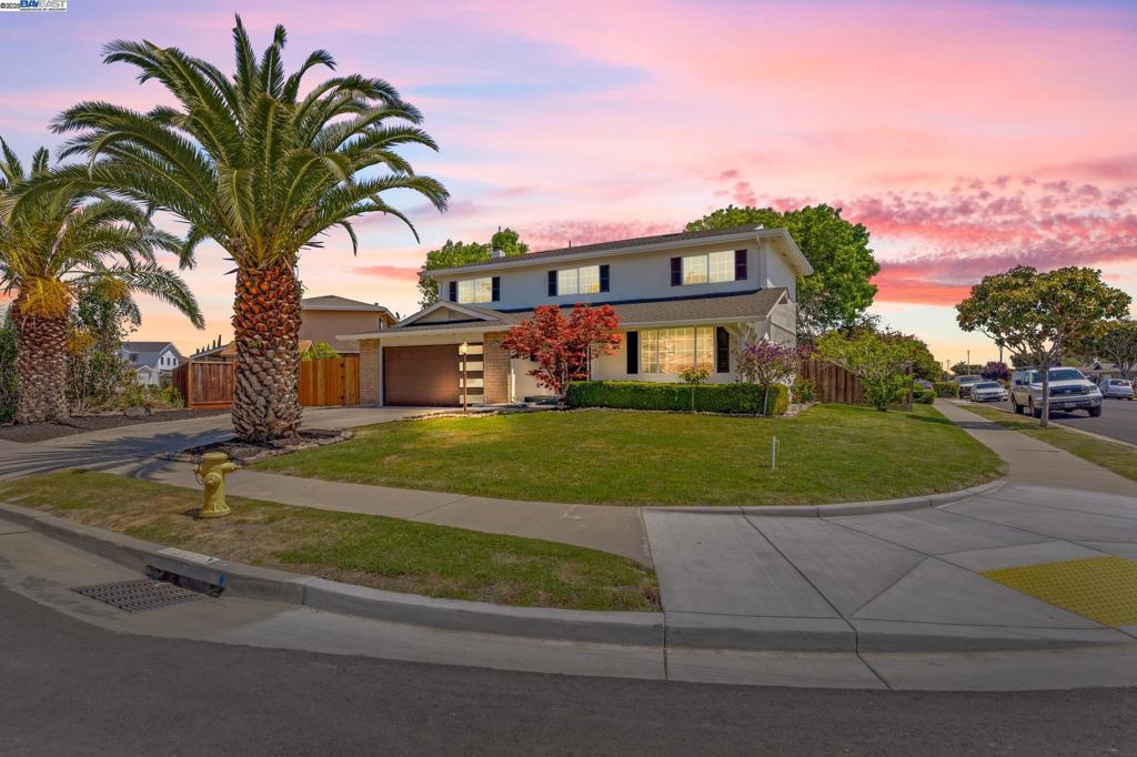 37807 Lobelia Dr