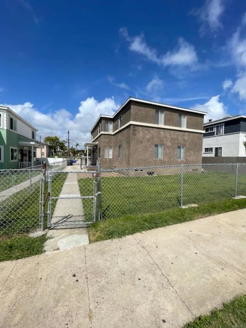 Image 0 of 8 For 327 5th Street