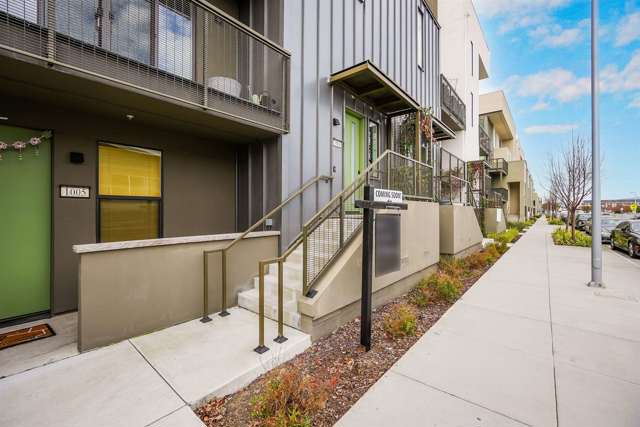 45039 Insight St, Fremont CA: https://media.crmls.org/mediaz/a4cf7336-8a94-4217-9e65-23ba74aa0701.jpg