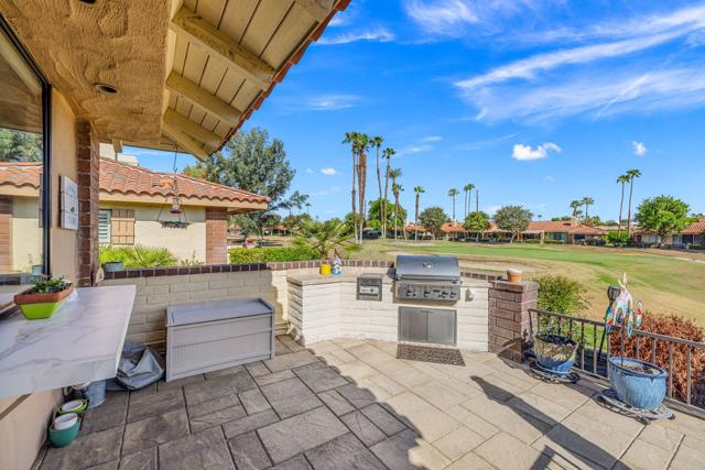 348 Villena Way, Palm Desert, CA 92260