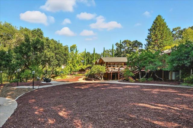 14582 Horseshoe Court, Saratoga CA: https://media.crmls.org/mediaz/a4d08698-3cf8-4e64-a65e-8e23cd1e22c2.jpg