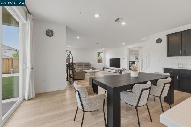 Image 7 of 55 For 5409 Spring Mountain Ln