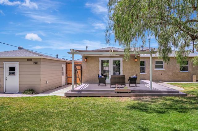 593 Live Oak Drive, El Cajon CA: https://media.crmls.org/mediaz/a4d1fa62-a82a-4536-9217-bc3e19f76d41.jpg