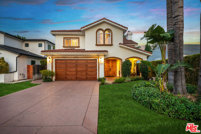 4520 TYRONE Avenue, Sherman Oaks CA: https://media.crmls.org/mediaz/a4d23637-78ea-47b3-b1ba-85f2f94ca6de.jpg