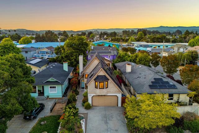 1943 Alice Street, Santa Cruz CA: https://media.crmls.org/mediaz/a4d25c11-92a9-43b2-b666-3f9cec8245d8.jpg