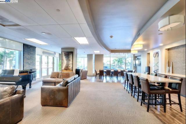 38 N Almaden Blvd, San Jose CA: https://media.crmls.org/mediaz/a4d313e5-d862-4874-bb40-d00691978ac6.jpg