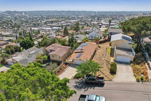 1230 Ramona Avenue, Spring Valley CA: https://media.crmls.org/mediaz/a4d36a17-7500-4ee0-86c8-a53b3503f5b3.jpg
