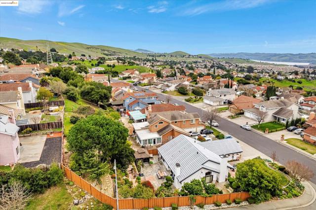 790 Britannia Dr., Vallejo CA: https://media.crmls.org/mediaz/a4d46ca2-0d15-42ac-838b-c9af49b43c9c.jpg