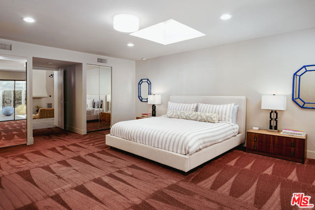 550 N Arquilla Road, Palm Springs CA: https://media.crmls.org/mediaz/a4d4b906-6968-4d24-ae1f-db950f314495.jpg