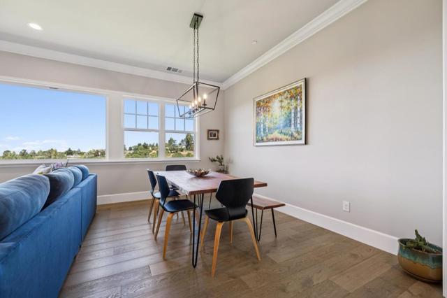 2185 Cobblehill Place, San Mateo CA: https://media.crmls.org/mediaz/a4d6ce4c-4684-4c6b-b7e6-f9af07771341.jpg