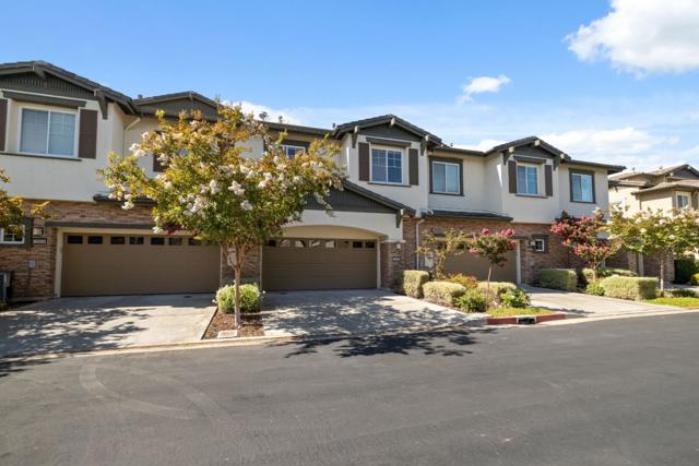 2866 Paseo Lane, San Jose CA: https://media.crmls.org/mediaz/a4d74c67-e895-4d14-88c5-3776cf26f5f6.jpg