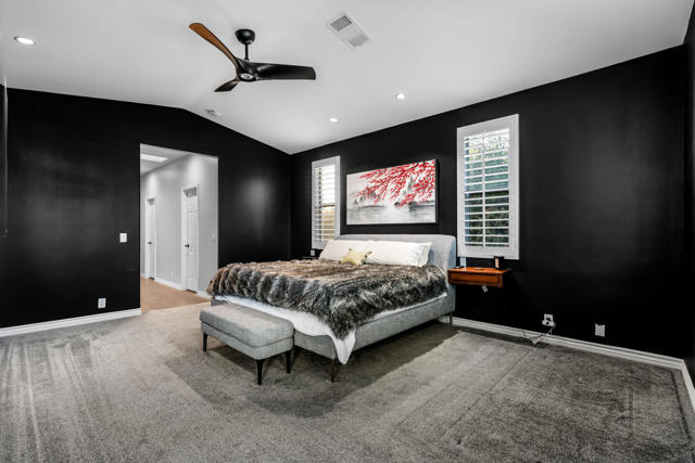 56648 Palms Drive, La Quinta CA: https://media.crmls.org/mediaz/a4d7985b-cb34-444f-9175-49c13f484c5c.jpg