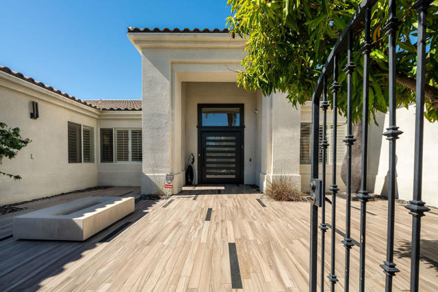 42 Abby Road, Rancho Mirage, CA 92270