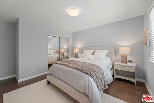 10411 Windtree Drive, Bel Air CA: https://media.crmls.org/mediaz/a4d83c5d-7c6b-4bbe-8428-873f0e5481a6.jpg