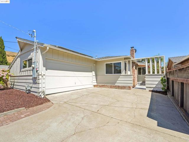 Image 1 of 46 For 589 Evangeline Way