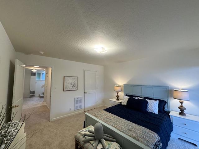 304 12th Street, Montara CA: https://media.crmls.org/mediaz/a4da7ad1-bb8c-4a9a-bedf-46e93e75eac3.jpg