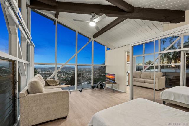 10595 Russell Road, La Mesa CA: https://media.crmls.org/mediaz/a4dc28e7-510c-4a58-a66b-9da1cc1556aa.jpg