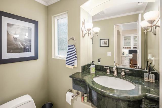 867 E Avenue, Coronado CA: https://media.crmls.org/mediaz/a4dcc4e5-054a-44c4-a87c-72caf791108d.jpg