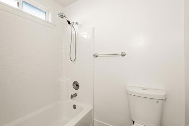 Detail Gallery Image 32 of 39 For 1347 Dorsey Way, Vista,  CA 92083 - 3 Beds | 2 Baths