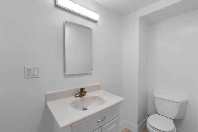 959 Avalon Avenue, San Francisco CA: https://media.crmls.org/mediaz/a4dd8370-5e92-4598-a8f0-0a7dd9fcf5c3.jpg