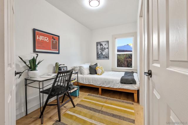 1203 N Normandie Ave, Los Angeles CA: https://media.crmls.org/mediaz/a4dd872d-5a76-4ad6-a0eb-c58bba47a4a9.jpg