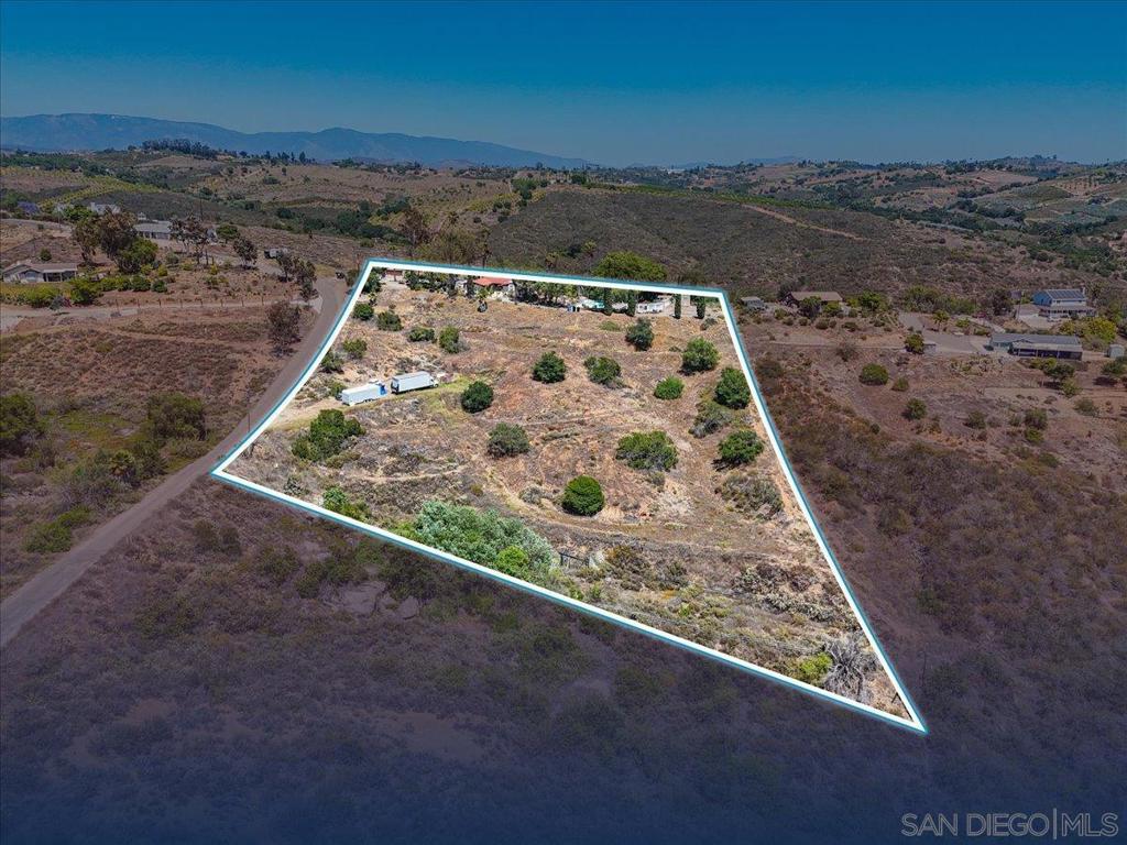 MLS #250034310SD image #18