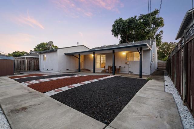 1459 Blackfield Drive, Santa Clara CA: https://media.crmls.org/mediaz/a4e10093-febe-4945-b227-8209d4acf74a.jpg