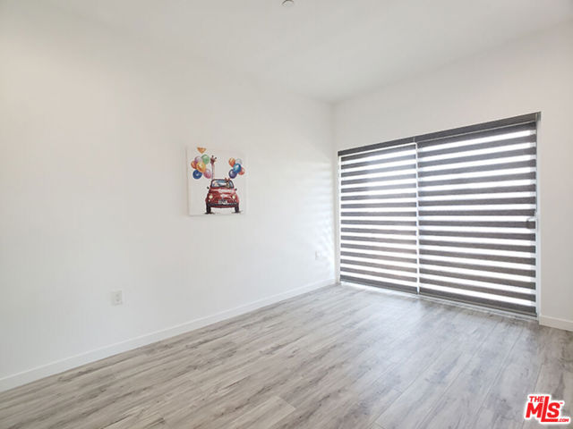1229 S Kingsley Drive, Los Angeles CA: https://media.crmls.org/mediaz/a4e11793-60e9-4ff8-a458-7aea2b496bd2.jpg