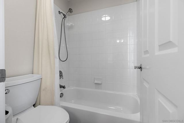 Image 18 of 31 For 7256 Caribou Ct