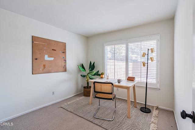 3872 Aztec Court, Simi Valley CA: https://media.crmls.org/mediaz/a4e16ca7-fe2d-44a0-8a93-7d8e2b728864.jpg