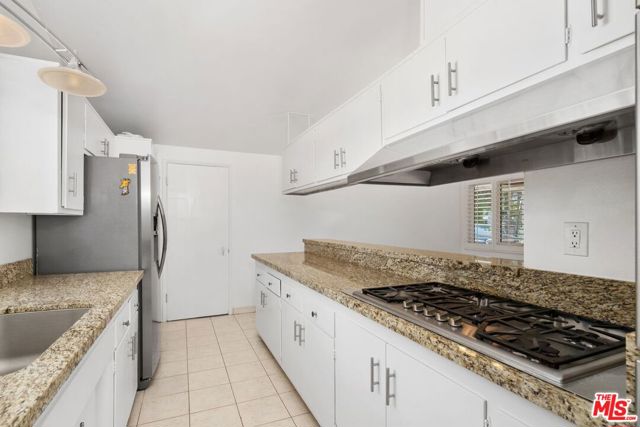 20553 Califa Street, Woodland Hills CA: https://media.crmls.org/mediaz/a4e18400-8e3d-4d0b-aec4-52b88d7939e2.jpg