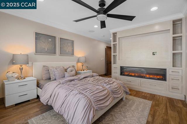 221 El Sobrante Dr, Danville CA: https://media.crmls.org/mediaz/a4e202c2-0001-46cd-825c-da1ff747d7e8.jpg