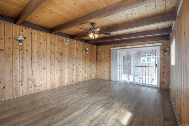 Detail Gallery Image 32 of 38 For 4960 Sparks Ave, San Diego,  CA 92110 - 3 Beds | 2 Baths