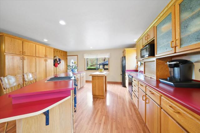121 Wellock Road, Lewiston CA: https://media.crmls.org/mediaz/a4e3bfda-25bd-4e9a-a834-33a582a32855.jpg