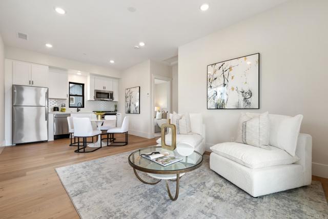 3747 51 Adams Street, Carlsbad CA: https://media.crmls.org/mediaz/a4e43b77-db3e-4821-acbe-bd34319be7c0.jpg