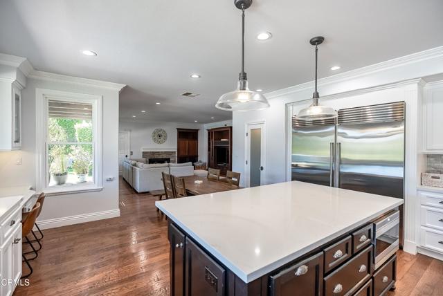 4414 Paseo Santa Rosa, Newbury Park CA: https://media.crmls.org/mediaz/a4e4fec6-994a-4424-859b-23b0501dc2b2.jpg
