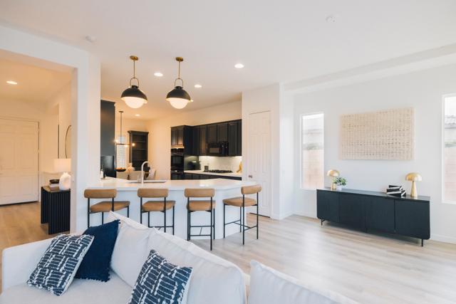 79846 Amora Drive, La Quinta CA: https://media.crmls.org/mediaz/a4e53c07-a1a0-49cd-b4d1-fd3465f1f93f.jpg
