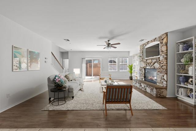 Detail Gallery Image 4 of 19 For 36320 Grazia Way, Winchester,  CA 92596 - 3 Beds | 2/1 Baths