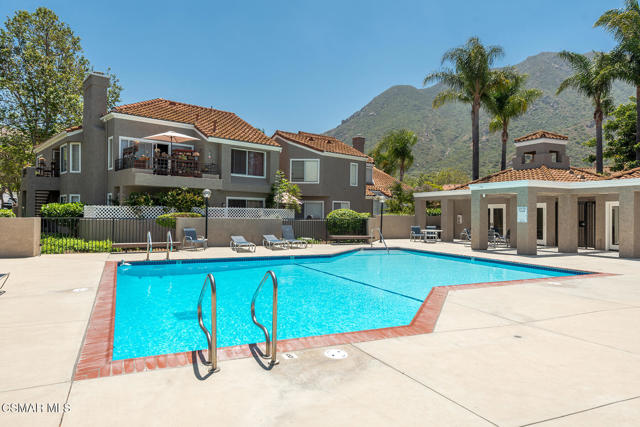 6208 Corte Antigua, Camarillo CA: https://media.crmls.org/mediaz/a4e77732-89a9-4007-bb60-8374801b3c69.jpg