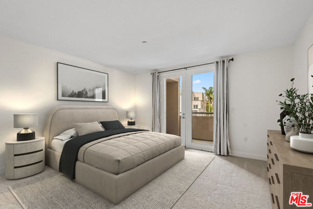 5831 Seawalk Drive, Playa Vista CA: https://media.crmls.org/mediaz/a4e7a183-7b43-41ec-92a6-e1d66e9a77e1.jpg
