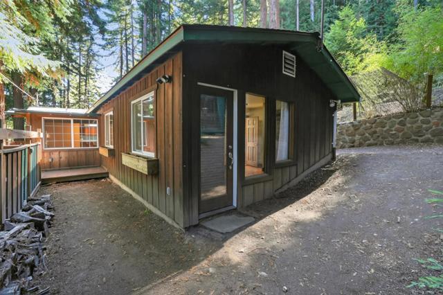 11033 Sequoia Avenue, Felton CA: https://media.crmls.org/mediaz/a4e7f773-a68d-4d23-bb33-1551b7060619.jpg