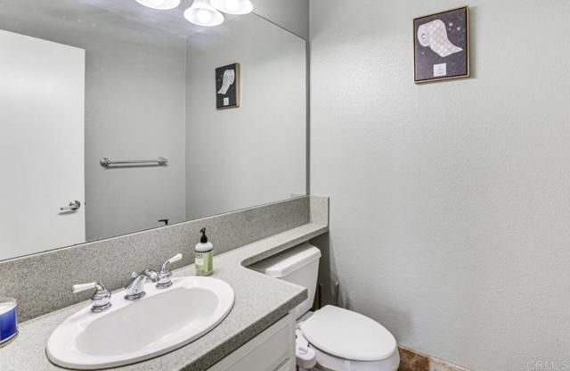 Detail Gallery Image 15 of 18 For 11020 Paseo Castanada, La Mesa,  CA 91941 - 3 Beds | 2/1 Baths